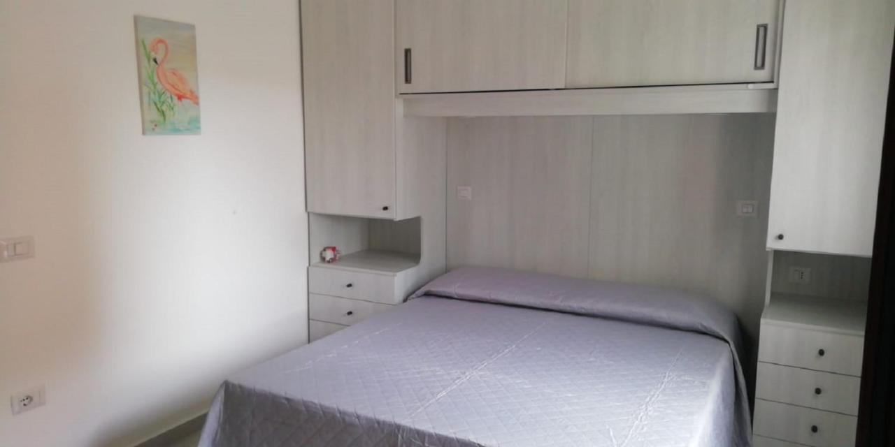 Casa Vacanze Da Mary P La Maddalena  Buitenkant foto